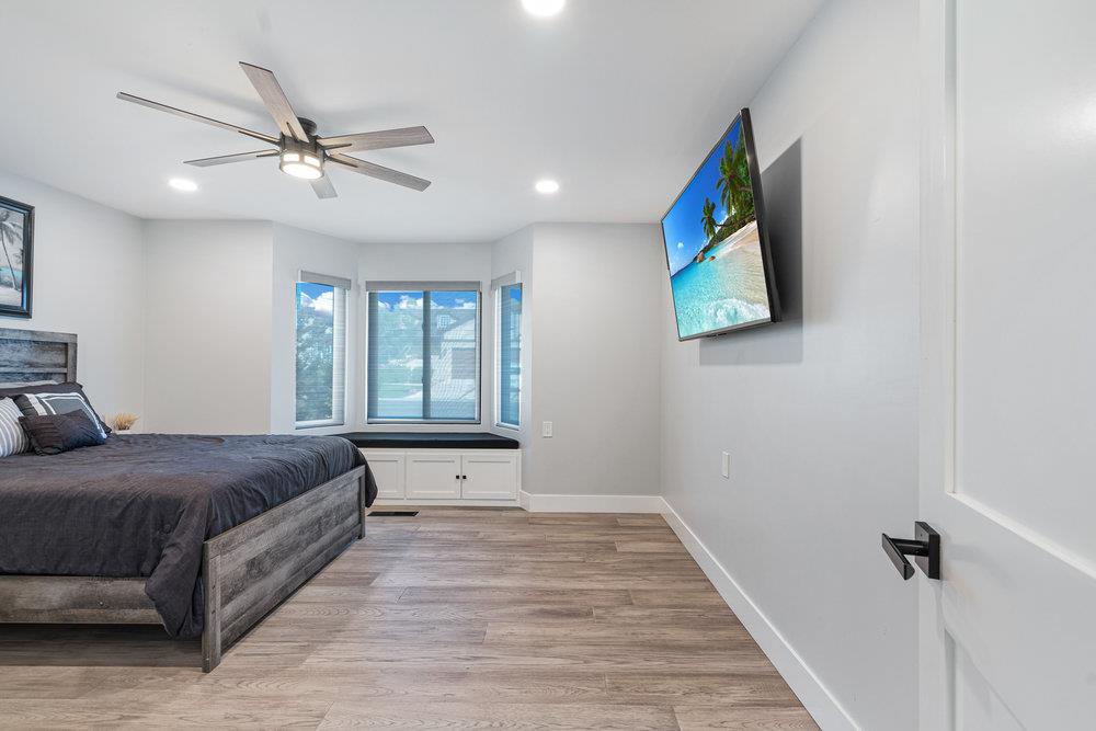 Detail Gallery Image 28 of 119 For 1220 S Ridgemark Dr, Hollister,  CA 95023 - 3 Beds | 3 Baths