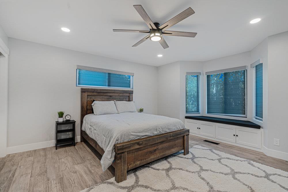 Detail Gallery Image 32 of 119 For 1220 S Ridgemark Dr, Hollister,  CA 95023 - 3 Beds | 3 Baths