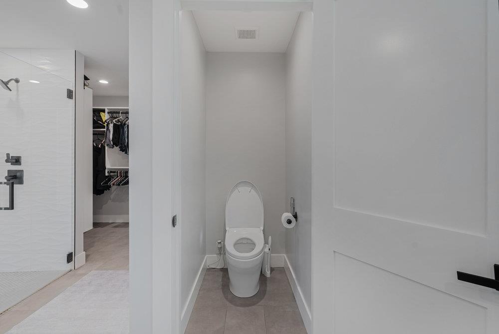 Detail Gallery Image 43 of 119 For 1220 S Ridgemark Dr, Hollister,  CA 95023 - 3 Beds | 3 Baths