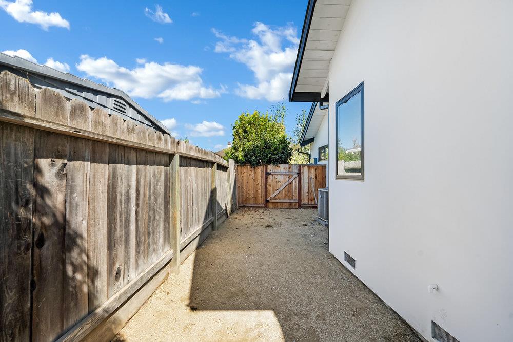 Detail Gallery Image 58 of 119 For 1220 S Ridgemark Dr, Hollister,  CA 95023 - 3 Beds | 3 Baths