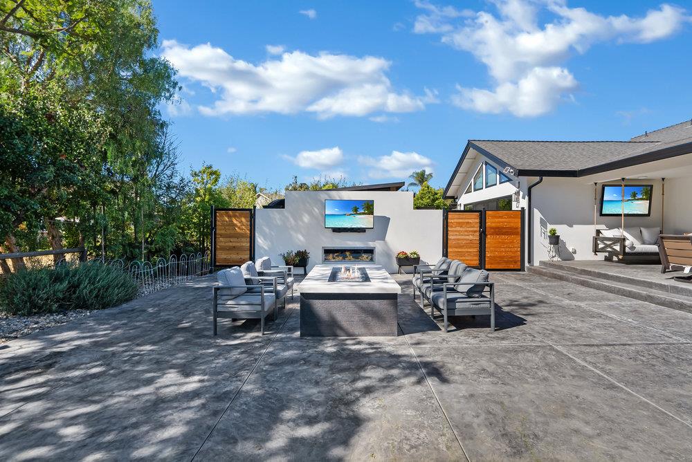 Detail Gallery Image 60 of 119 For 1220 S Ridgemark Dr, Hollister,  CA 95023 - 3 Beds | 3 Baths