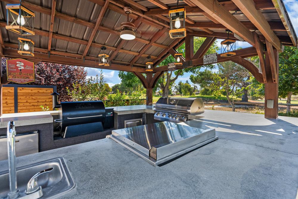 Detail Gallery Image 64 of 119 For 1220 S Ridgemark Dr, Hollister,  CA 95023 - 3 Beds | 3 Baths