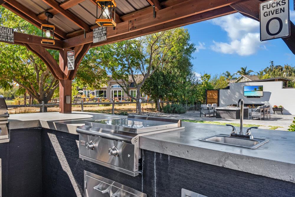 Detail Gallery Image 69 of 119 For 1220 S Ridgemark Dr, Hollister,  CA 95023 - 3 Beds | 3 Baths