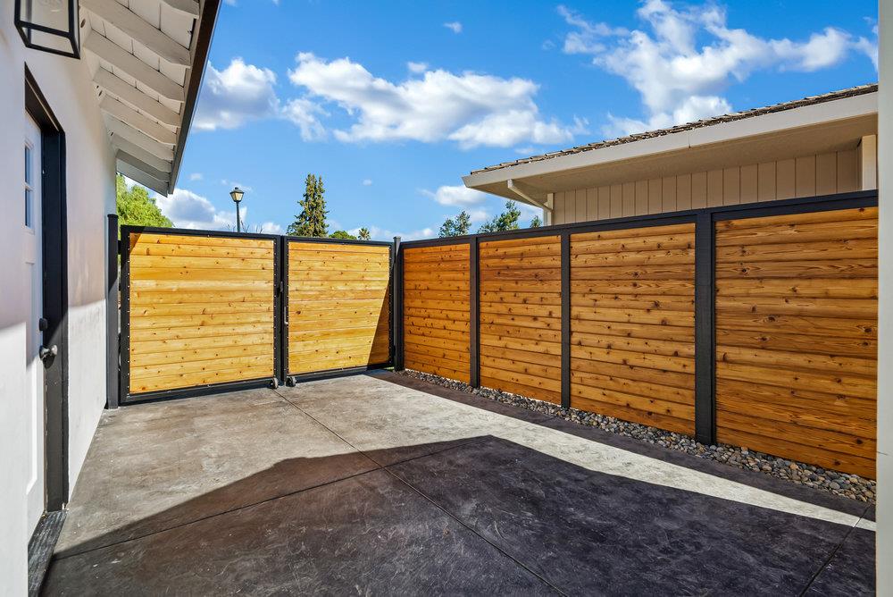 Detail Gallery Image 72 of 119 For 1220 S Ridgemark Dr, Hollister,  CA 95023 - 3 Beds | 3 Baths