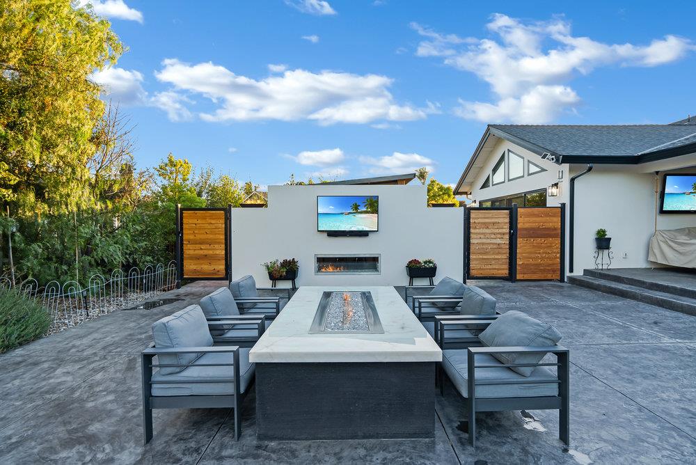 Detail Gallery Image 84 of 119 For 1220 S Ridgemark Dr, Hollister,  CA 95023 - 3 Beds | 3 Baths