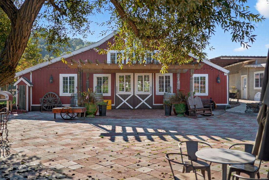 Detail Gallery Image 9 of 52 For 3970 Leavesley Rd, Gilroy,  CA 95020 - – Beds | – Baths