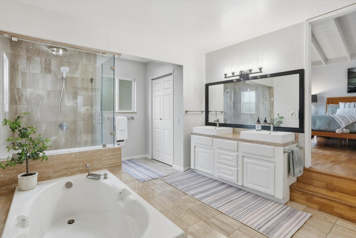 Detail Gallery Image 34 of 66 For 645 Skyward Dr, Aptos,  CA 95003 - 3 Beds | 2 Baths