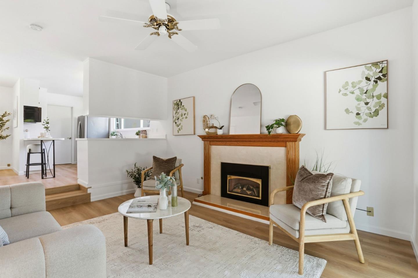 Detail Gallery Image 15 of 24 For 19735 Auburn Dr, Cupertino,  CA 95014 - 4 Beds | 2/1 Baths