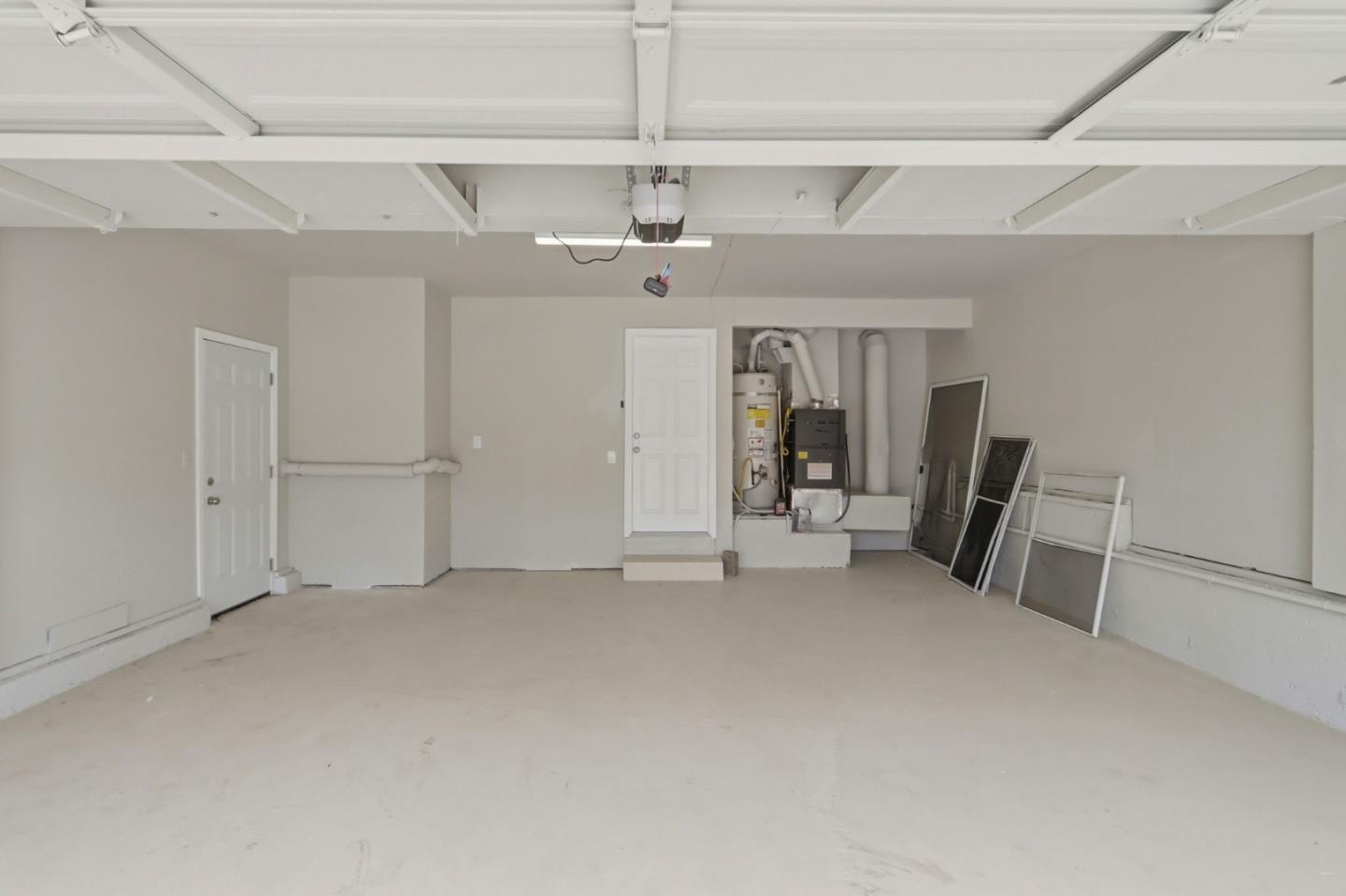 Detail Gallery Image 34 of 44 For 3367 Holderman Drive, San Jose,  CA 95148 - 4 Beds | 2/1 Baths