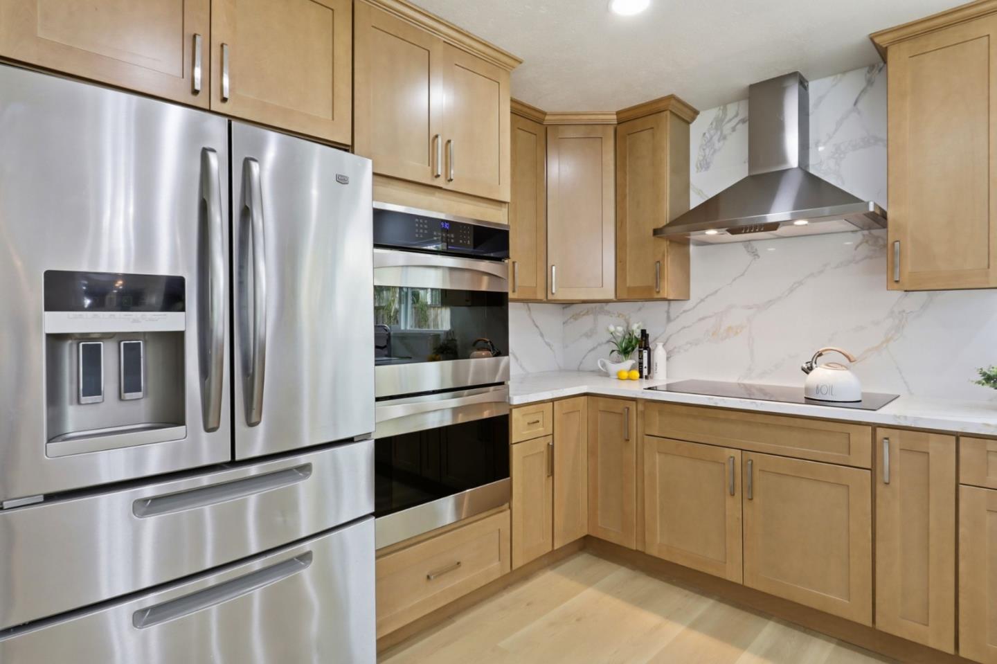 Detail Gallery Image 8 of 44 For 3367 Holderman Drive, San Jose,  CA 95148 - 4 Beds | 2/1 Baths