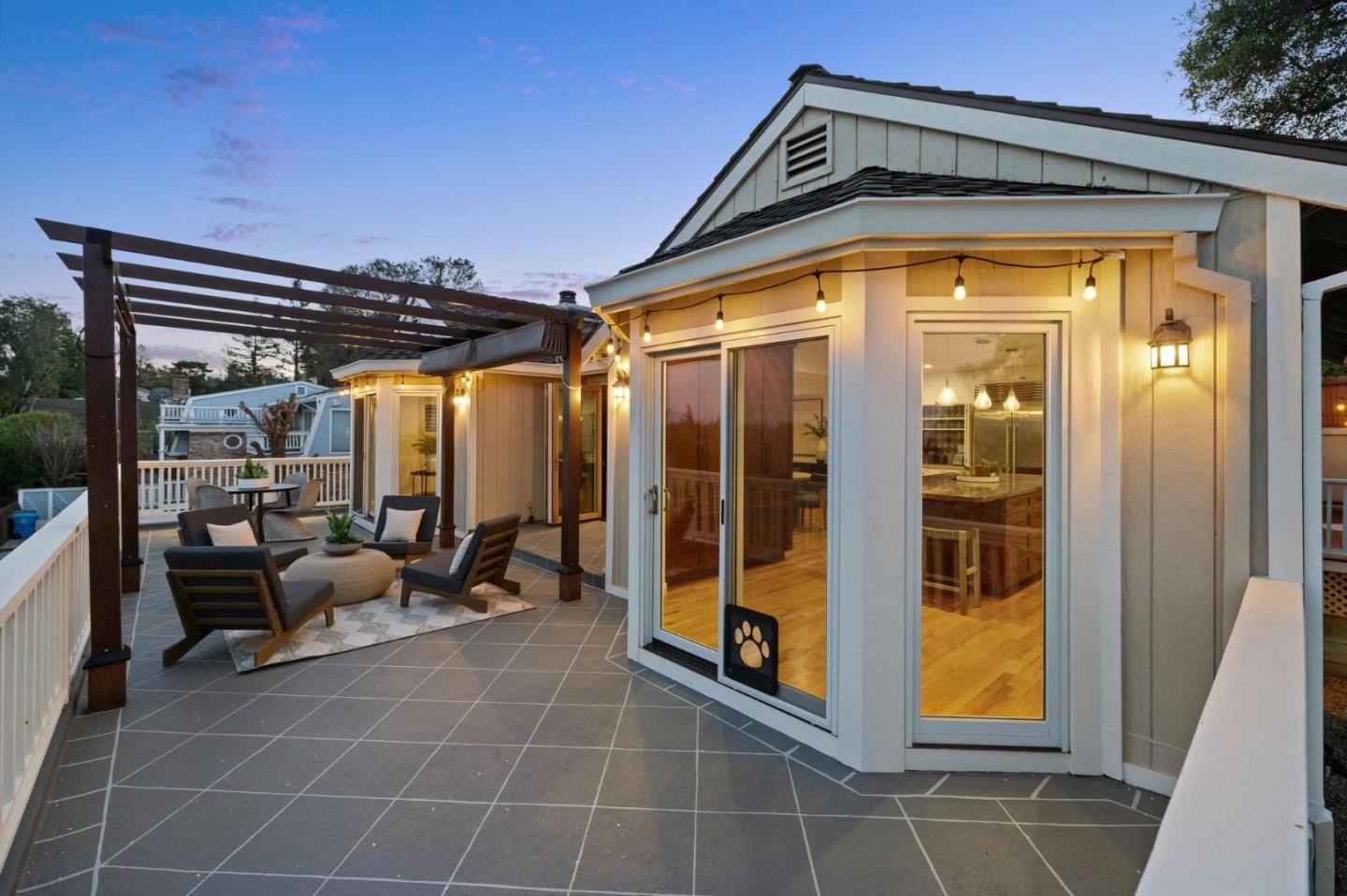 Detail Gallery Image 18 of 68 For 22208 Quinterno Ct, Cupertino,  CA 95014 - 4 Beds | 2/1 Baths