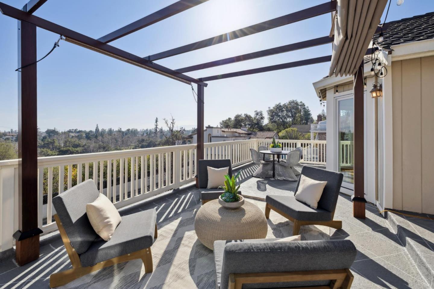 Detail Gallery Image 19 of 68 For 22208 Quinterno Ct, Cupertino,  CA 95014 - 4 Beds | 2/1 Baths