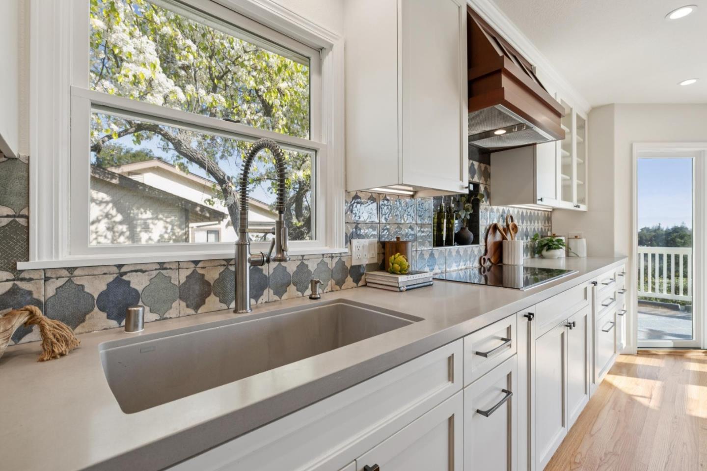 Detail Gallery Image 26 of 68 For 22208 Quinterno Ct, Cupertino,  CA 95014 - 4 Beds | 2/1 Baths