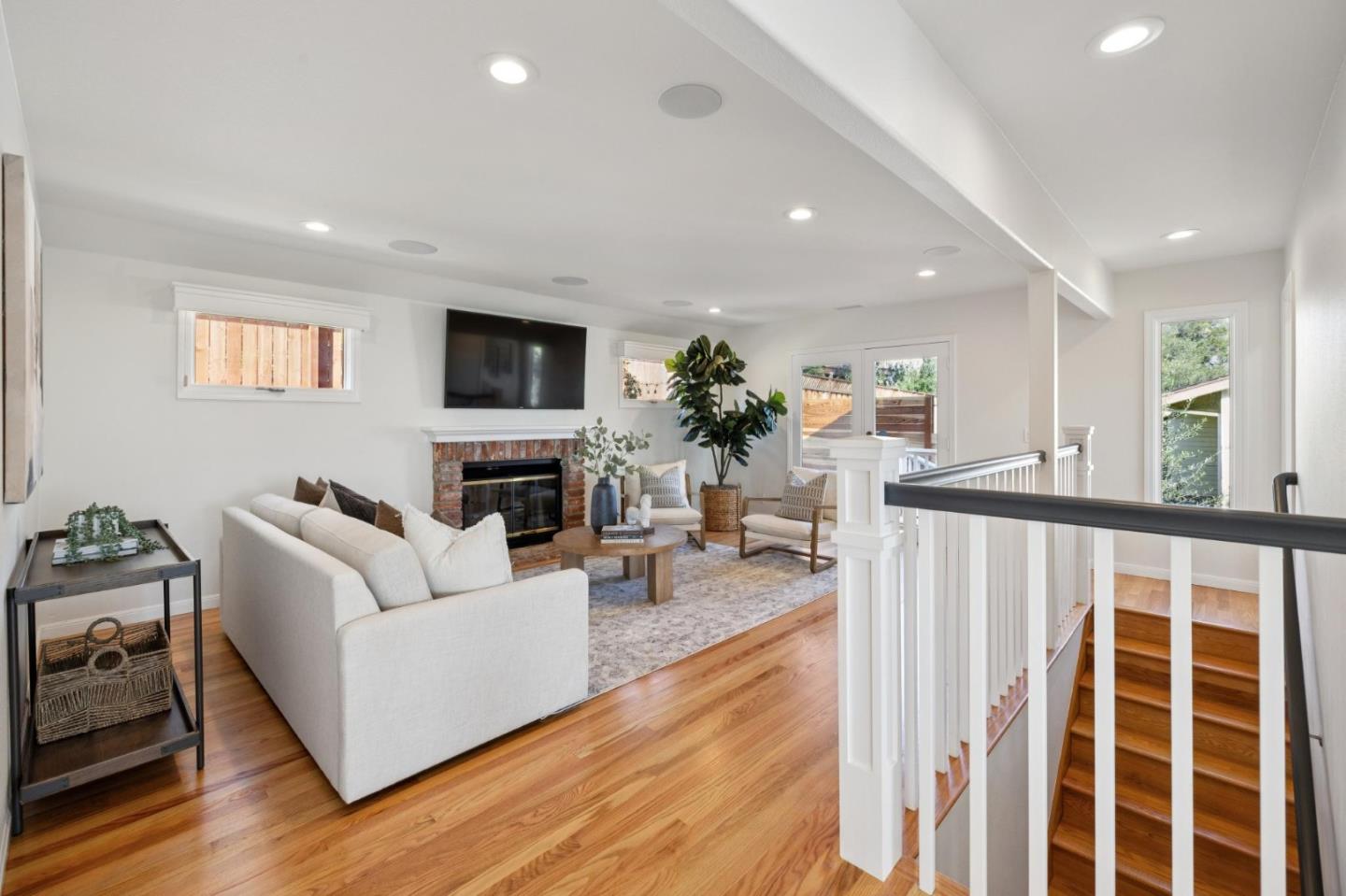 Detail Gallery Image 33 of 68 For 22208 Quinterno Ct, Cupertino,  CA 95014 - 4 Beds | 2/1 Baths