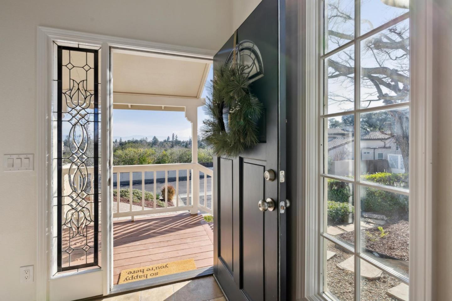 Detail Gallery Image 4 of 68 For 22208 Quinterno Ct, Cupertino,  CA 95014 - 4 Beds | 2/1 Baths