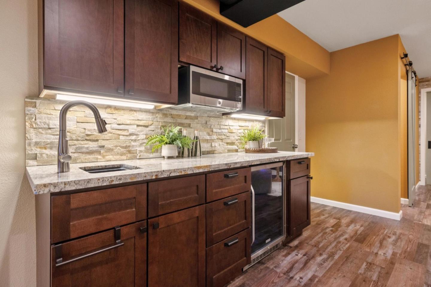 Detail Gallery Image 49 of 68 For 22208 Quinterno Ct, Cupertino,  CA 95014 - 4 Beds | 2/1 Baths