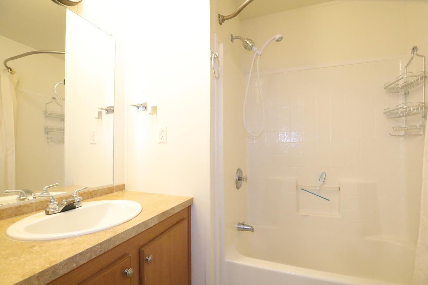 Detail Gallery Image 7 of 27 For 595 Hermitage Dr #595,  San Jose,  CA 95131 - 2 Beds | 2 Baths