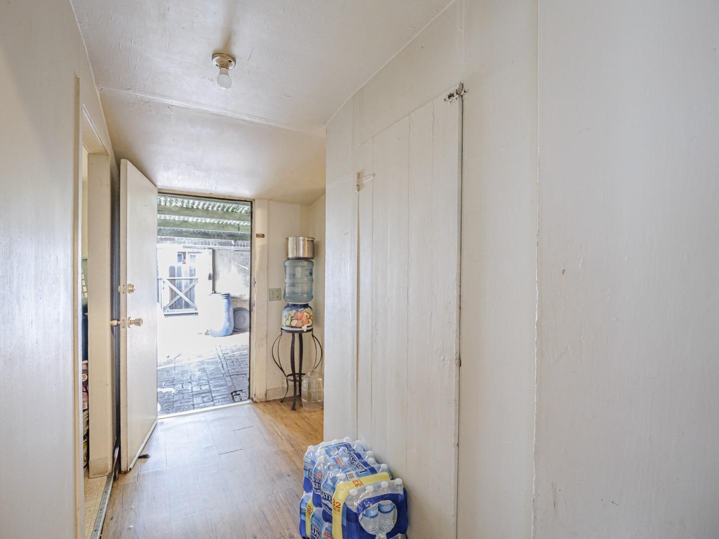 Detail Gallery Image 17 of 54 For 215 Palm Ave, Watsonville,  CA 95076 - – Beds | – Baths