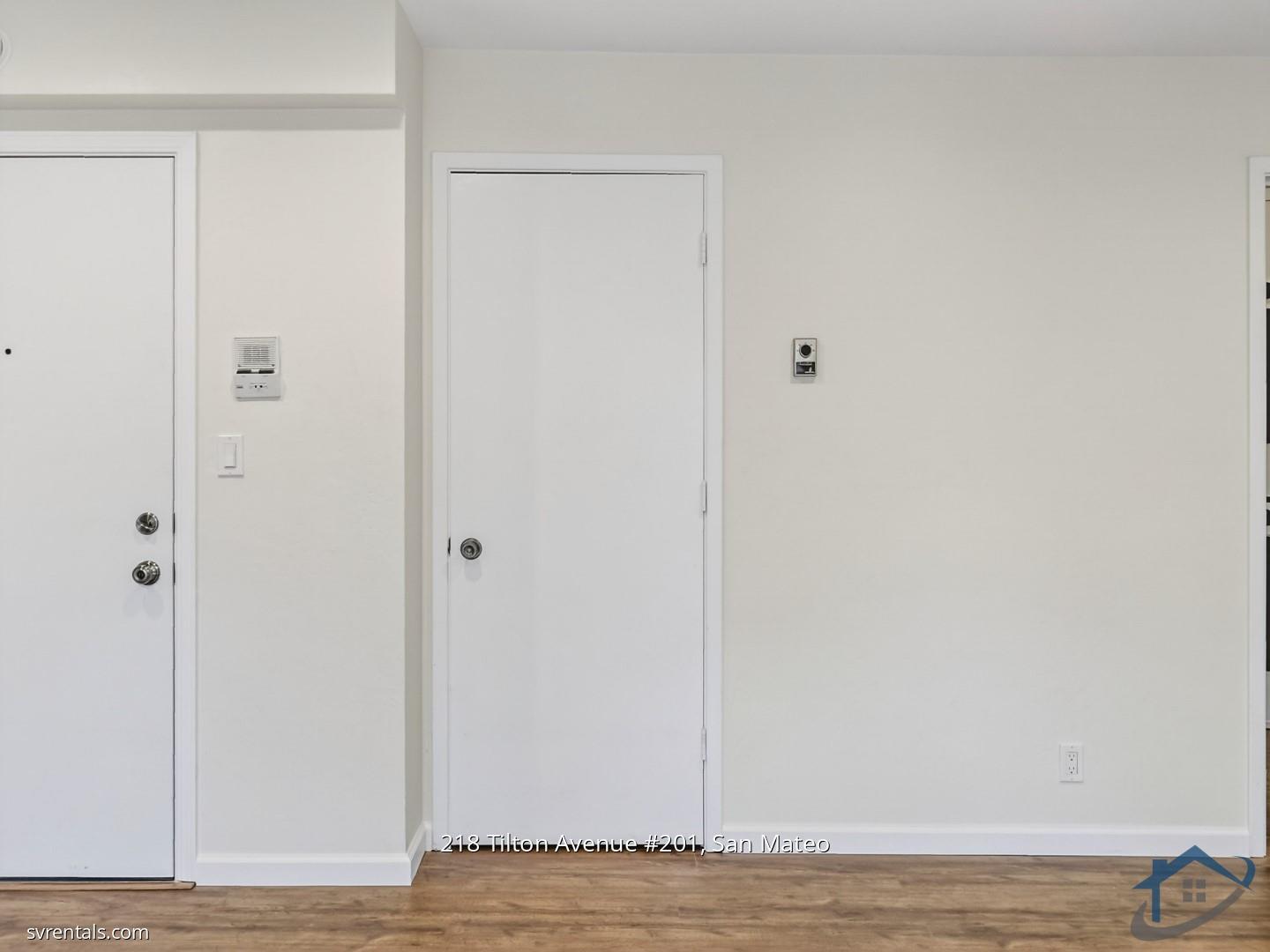 Detail Gallery Image 7 of 26 For 218 Tilton Ave #201,  San Mateo,  CA 94401 - 2 Beds | 2 Baths