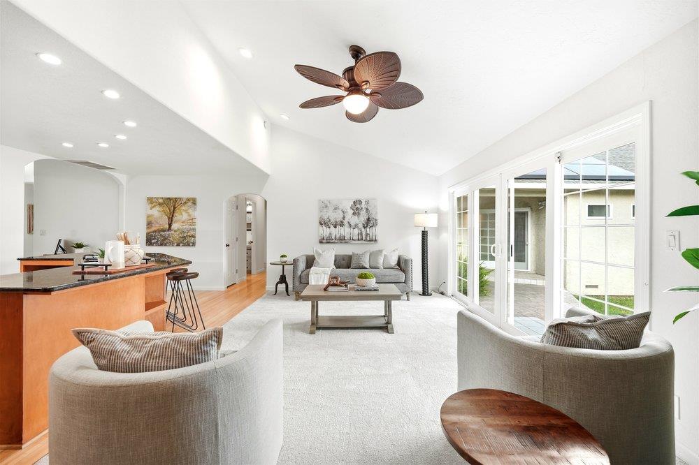 Detail Gallery Image 12 of 31 For 500 La Canada Ct, Morgan Hill,  CA 95037 - 4 Beds | 3 Baths