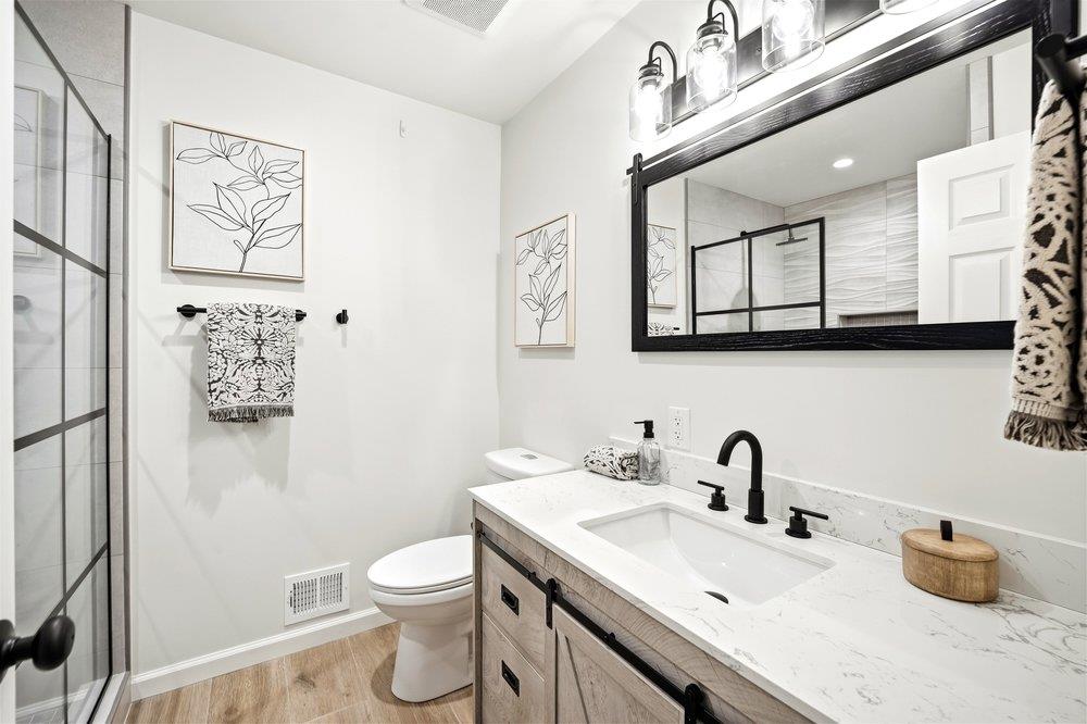 Detail Gallery Image 13 of 31 For 500 La Canada Ct, Morgan Hill,  CA 95037 - 4 Beds | 3 Baths