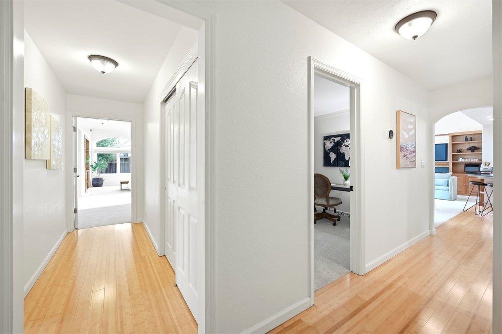 Detail Gallery Image 25 of 31 For 500 La Canada Ct, Morgan Hill,  CA 95037 - 4 Beds | 3 Baths