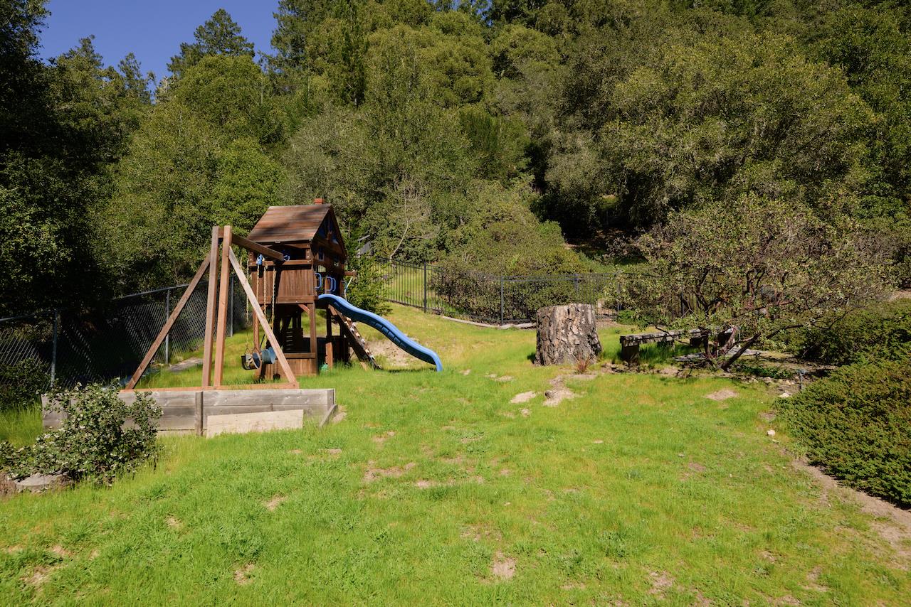 Detail Gallery Image 102 of 116 For 225 Nelson Rd, Scotts Valley,  CA 95066 - 5 Beds | 3 Baths