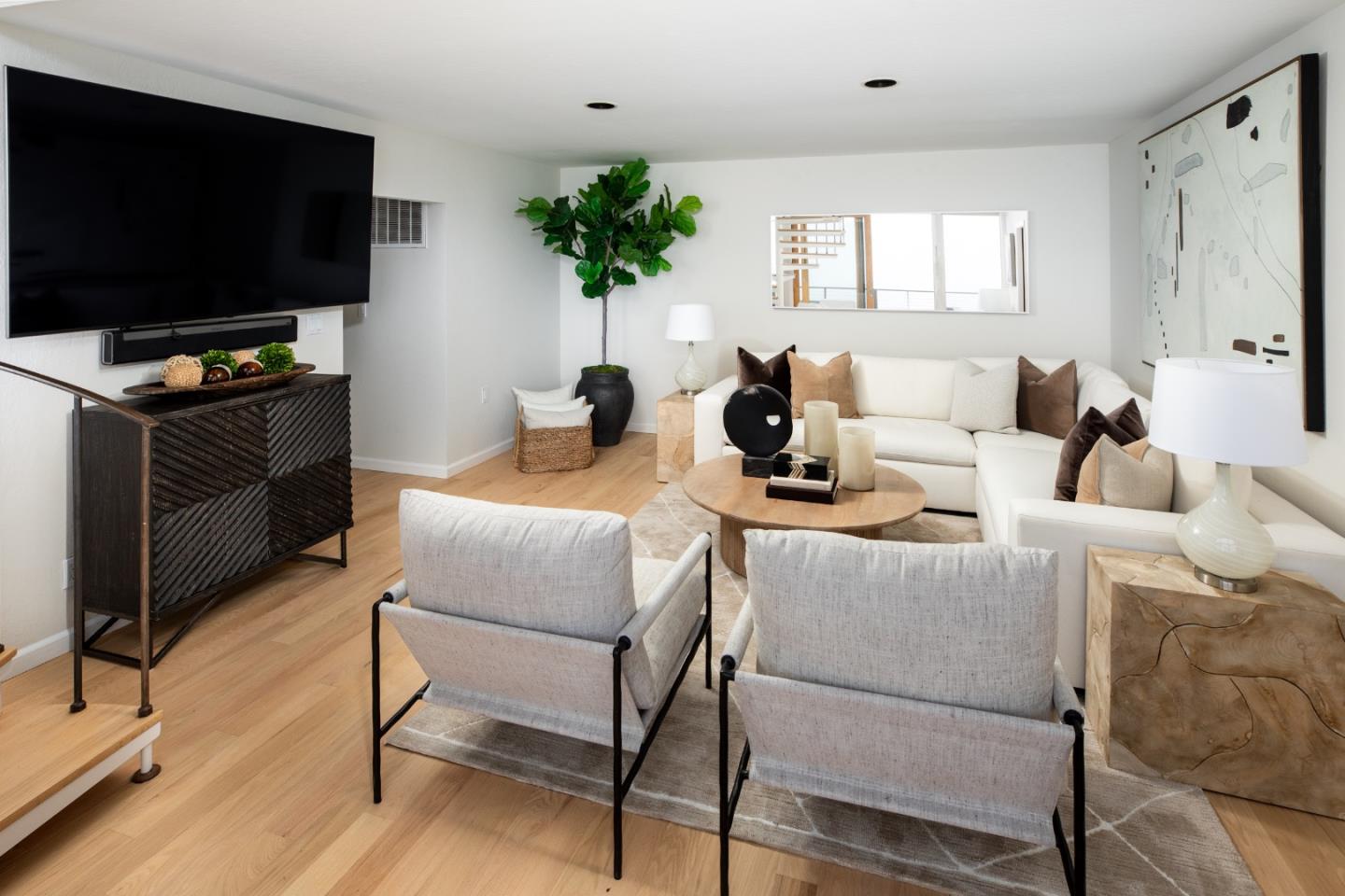 Detail Gallery Image 16 of 34 For 24793 Northcrest Ln, Los Altos Hills,  CA 94024 - 4 Beds | 2/1 Baths