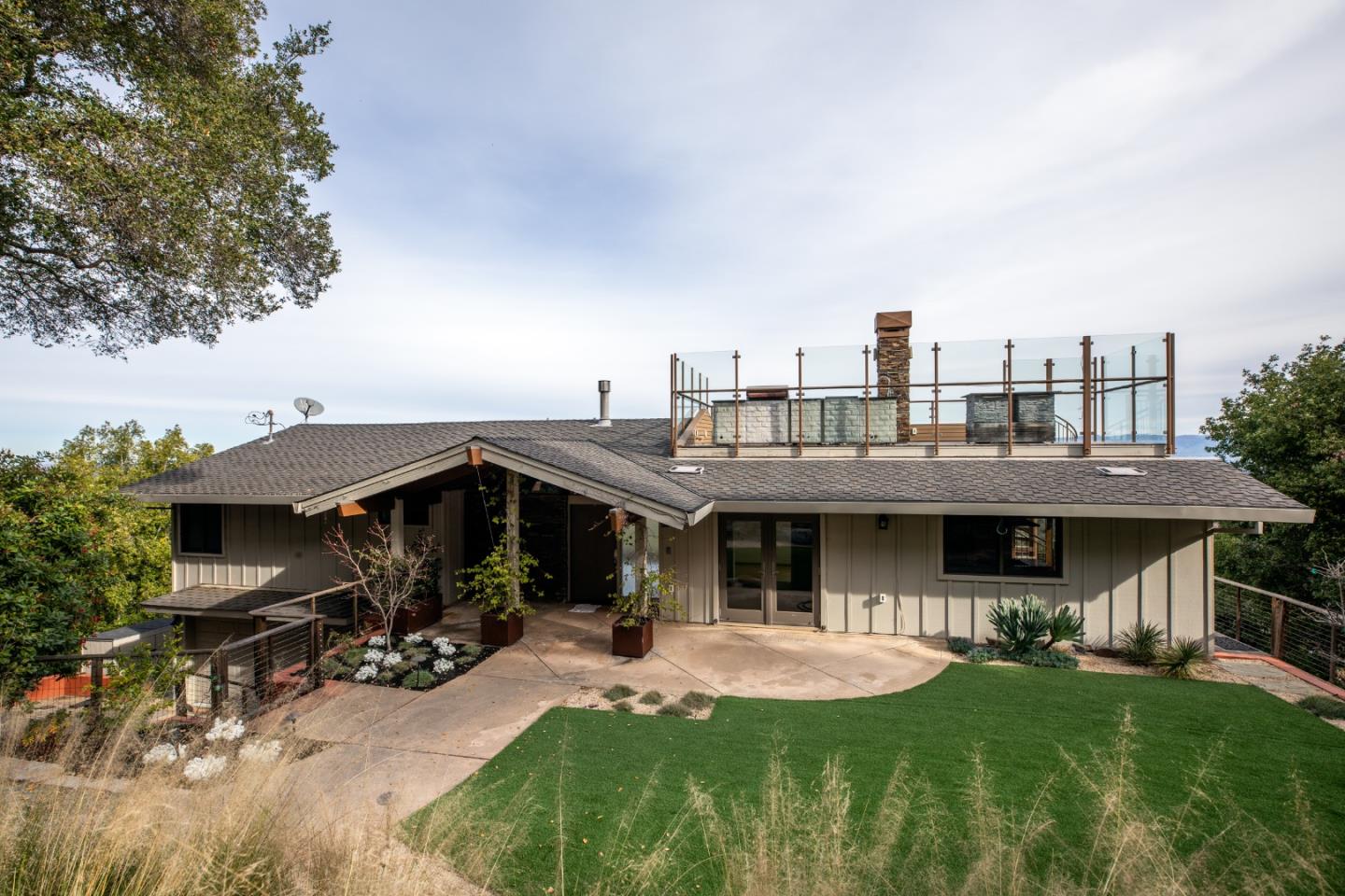 Detail Gallery Image 2 of 34 For 24793 Northcrest Ln, Los Altos Hills,  CA 94024 - 4 Beds | 2/1 Baths