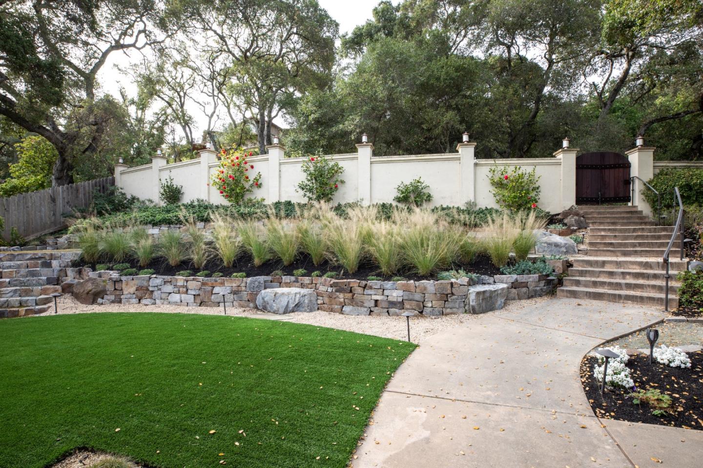 Detail Gallery Image 3 of 34 For 24793 Northcrest Ln, Los Altos Hills,  CA 94024 - 4 Beds | 2/1 Baths