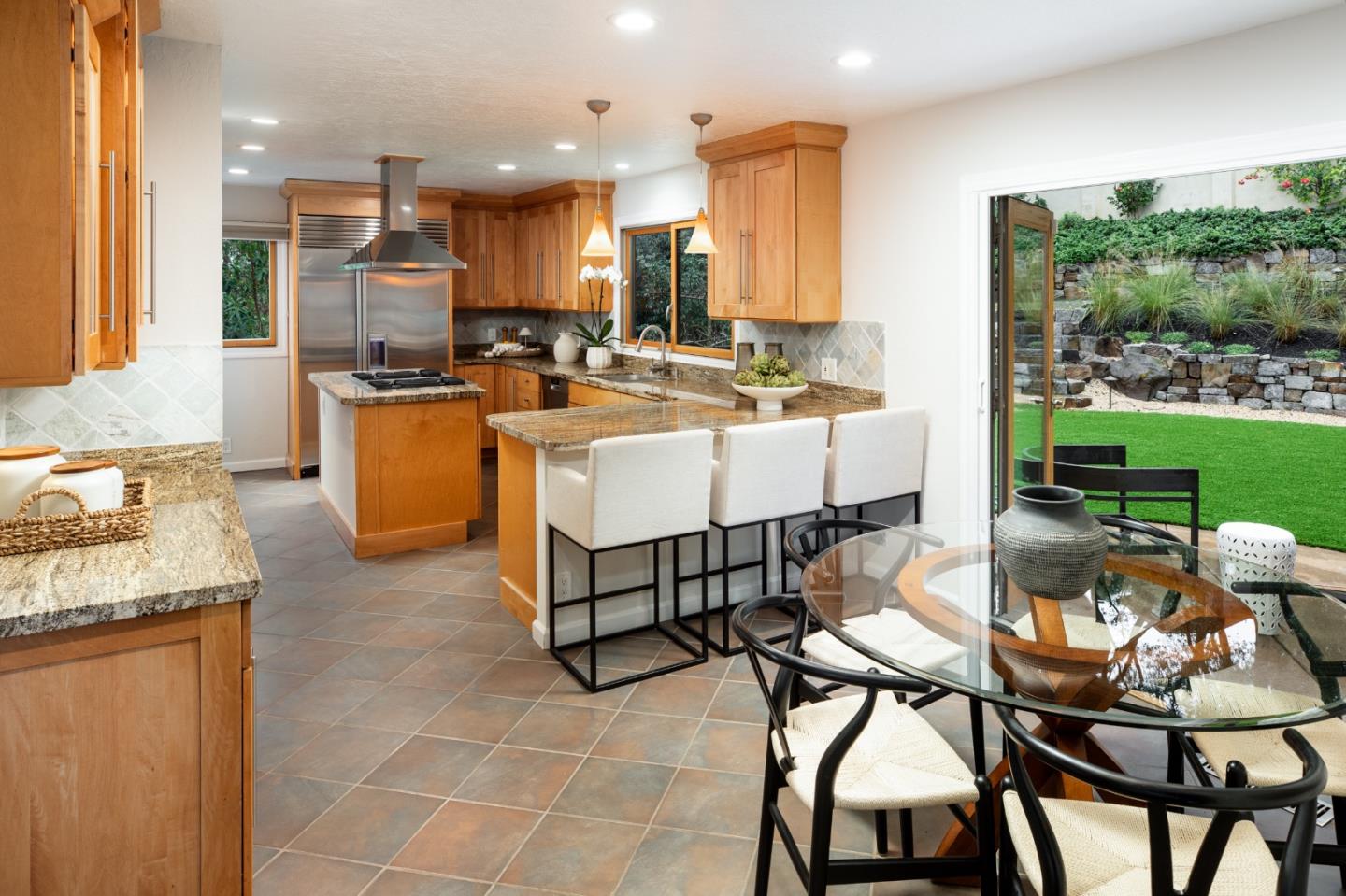 Detail Gallery Image 8 of 34 For 24793 Northcrest Ln, Los Altos Hills,  CA 94024 - 4 Beds | 2/1 Baths