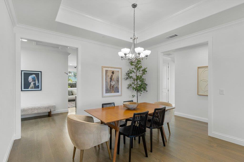 Detail Gallery Image 10 of 66 For 480 Rosewood, San Jose,  CA 95117 - 5 Beds | 4 Baths