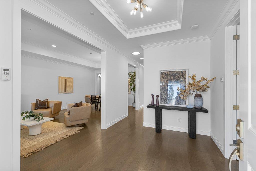 Detail Gallery Image 3 of 66 For 480 Rosewood, San Jose,  CA 95117 - 5 Beds | 4 Baths