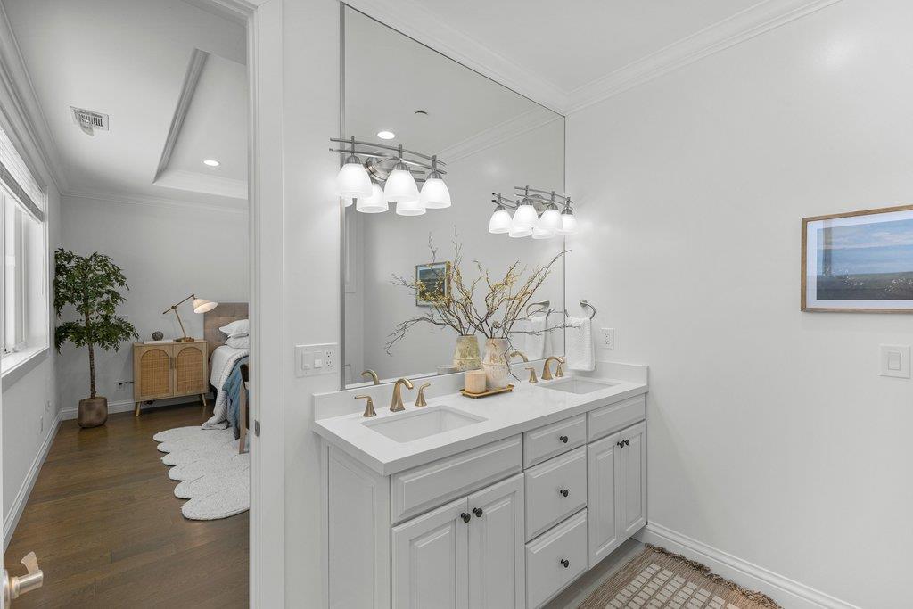 Detail Gallery Image 36 of 66 For 480 Rosewood, San Jose,  CA 95117 - 5 Beds | 4 Baths