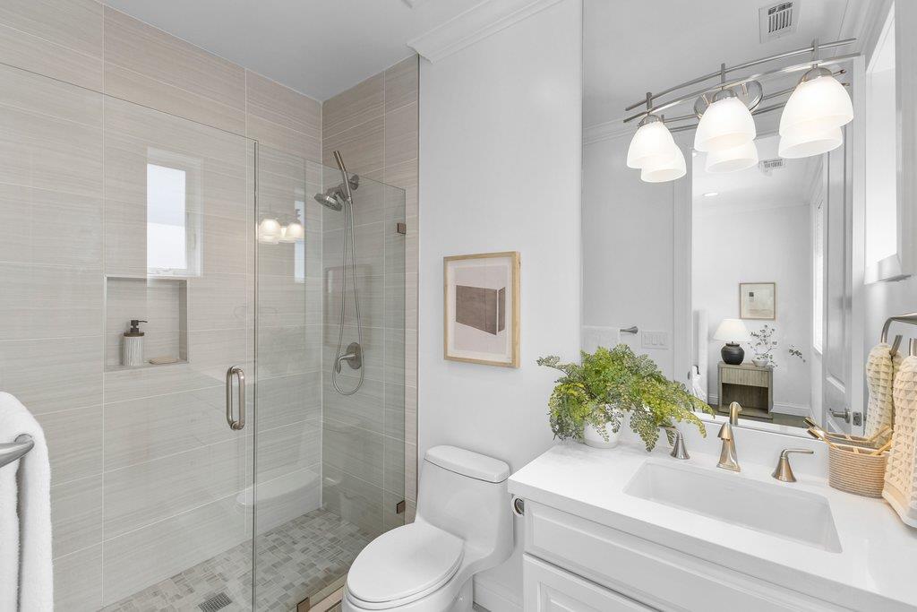 Detail Gallery Image 51 of 66 For 480 Rosewood, San Jose,  CA 95117 - 5 Beds | 4 Baths