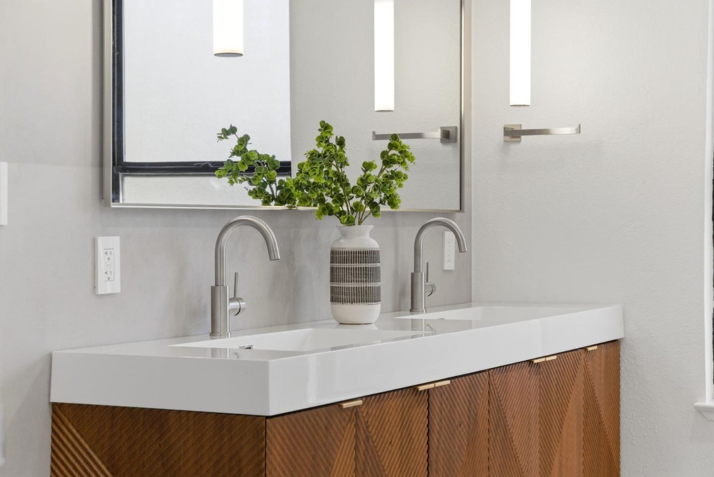 Photo #20: ML82035270 Listing: Photo #20