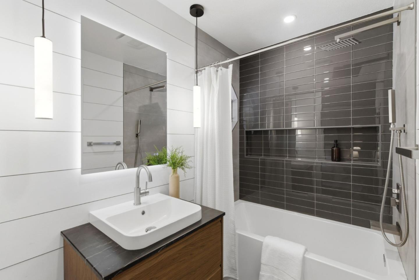 Photo #33: ML82035270 Listing: Photo #33