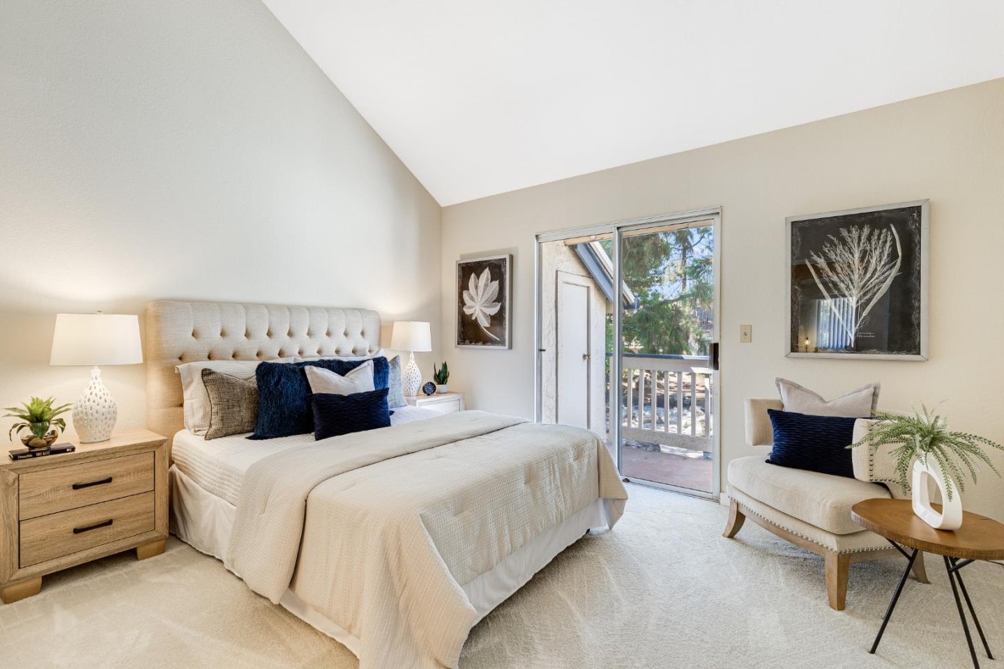 Detail Gallery Image 4 of 16 For 2197 Summerton Dr, San Jose,  CA 95122 - 2 Beds | 2/1 Baths