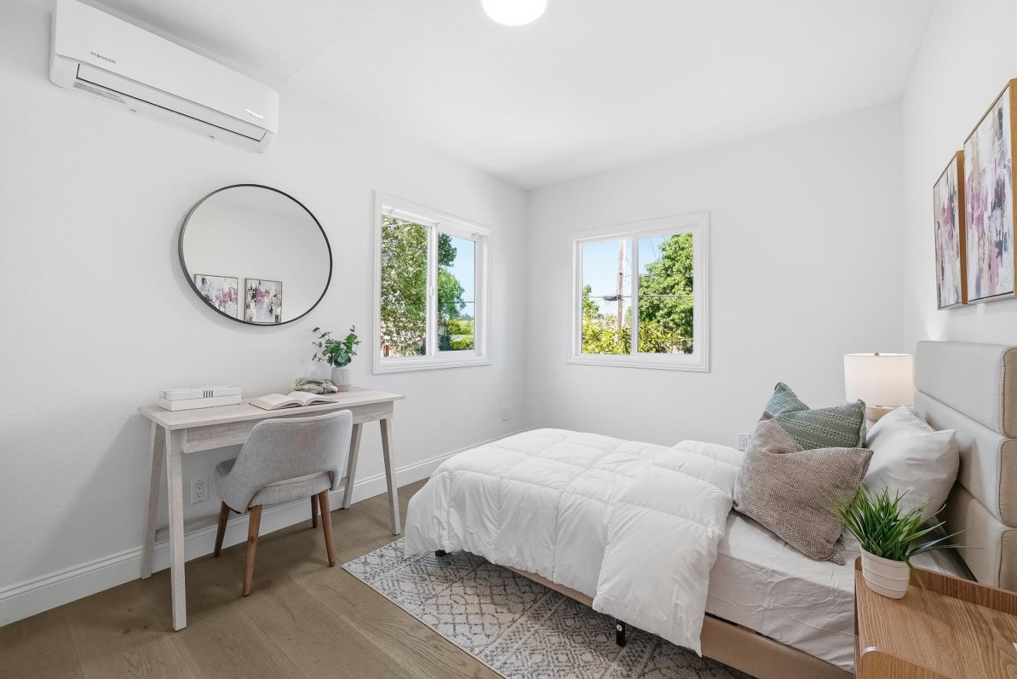 Detail Gallery Image 21 of 66 For 592 Sunnymount Ave, Sunnyvale,  CA 94087 - 5 Beds | 3 Baths