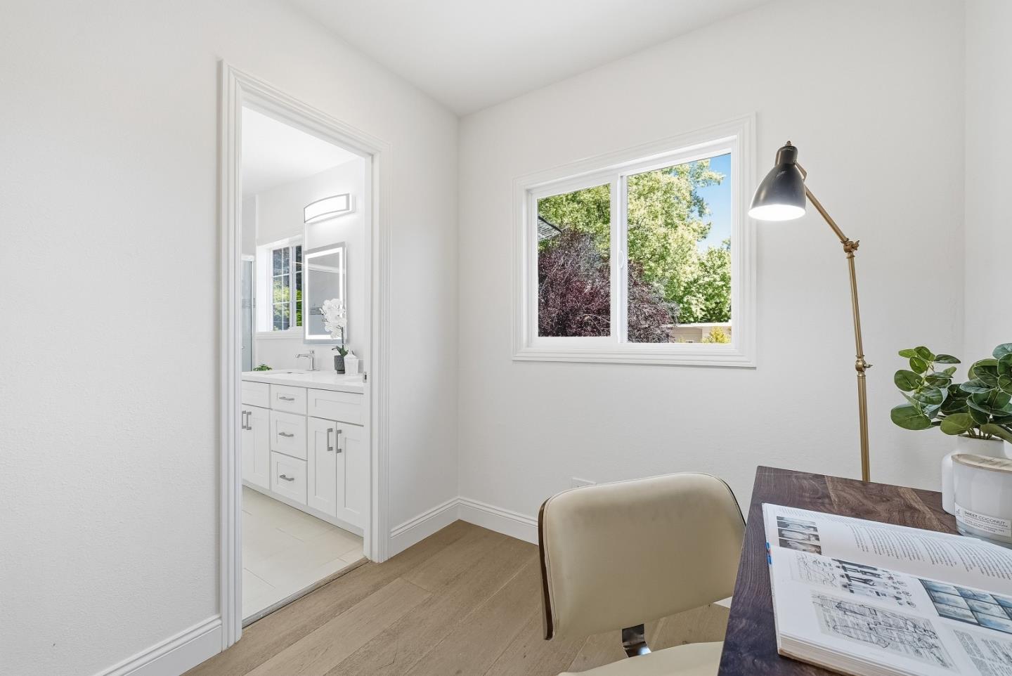 Detail Gallery Image 32 of 66 For 592 Sunnymount Ave, Sunnyvale,  CA 94087 - 5 Beds | 3 Baths