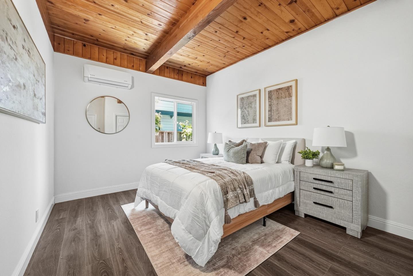 Detail Gallery Image 36 of 66 For 592 Sunnymount Ave, Sunnyvale,  CA 94087 - 5 Beds | 3 Baths