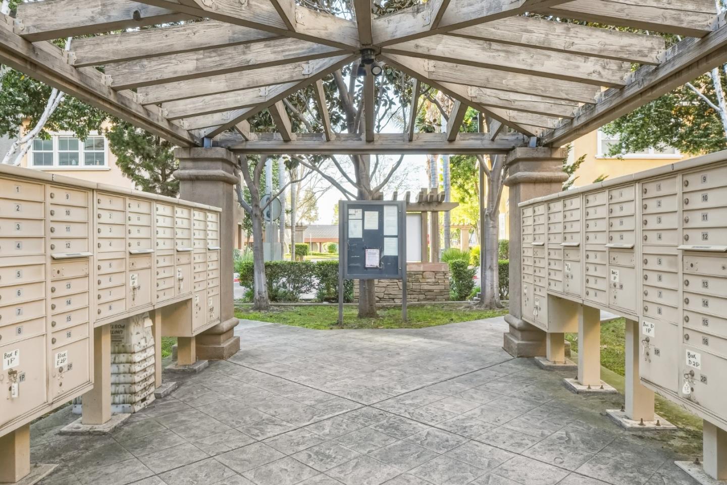 Detail Gallery Image 29 of 46 For 2518 Autumnvale Ave, San Jose,  CA 95131 - 3 Beds | 3 Baths