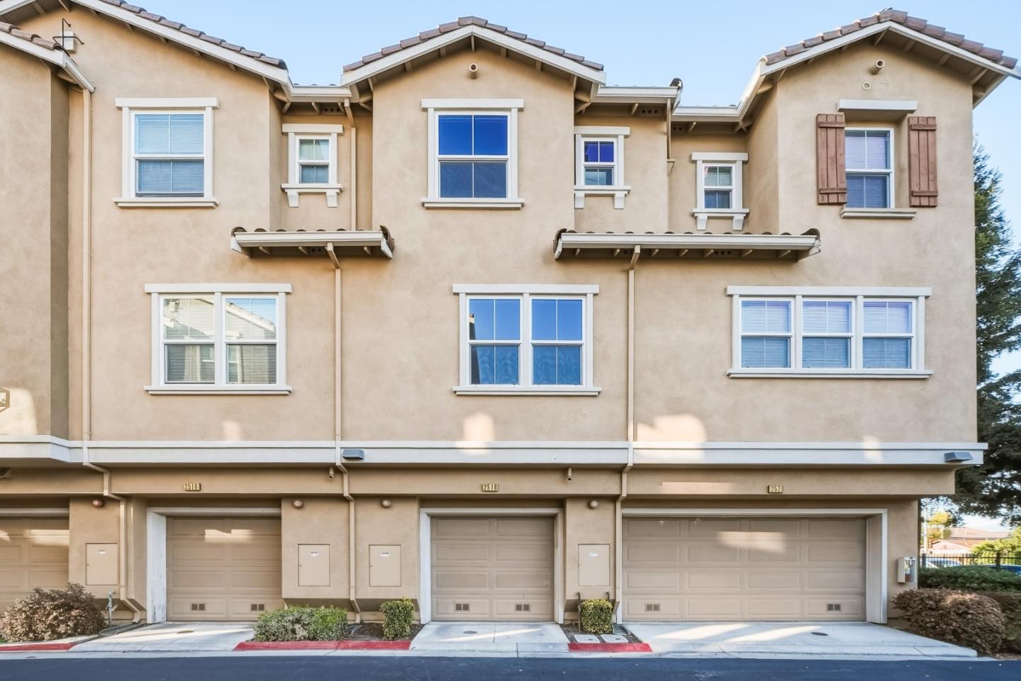 Detail Gallery Image 31 of 46 For 2518 Autumnvale Ave, San Jose,  CA 95131 - 3 Beds | 3 Baths