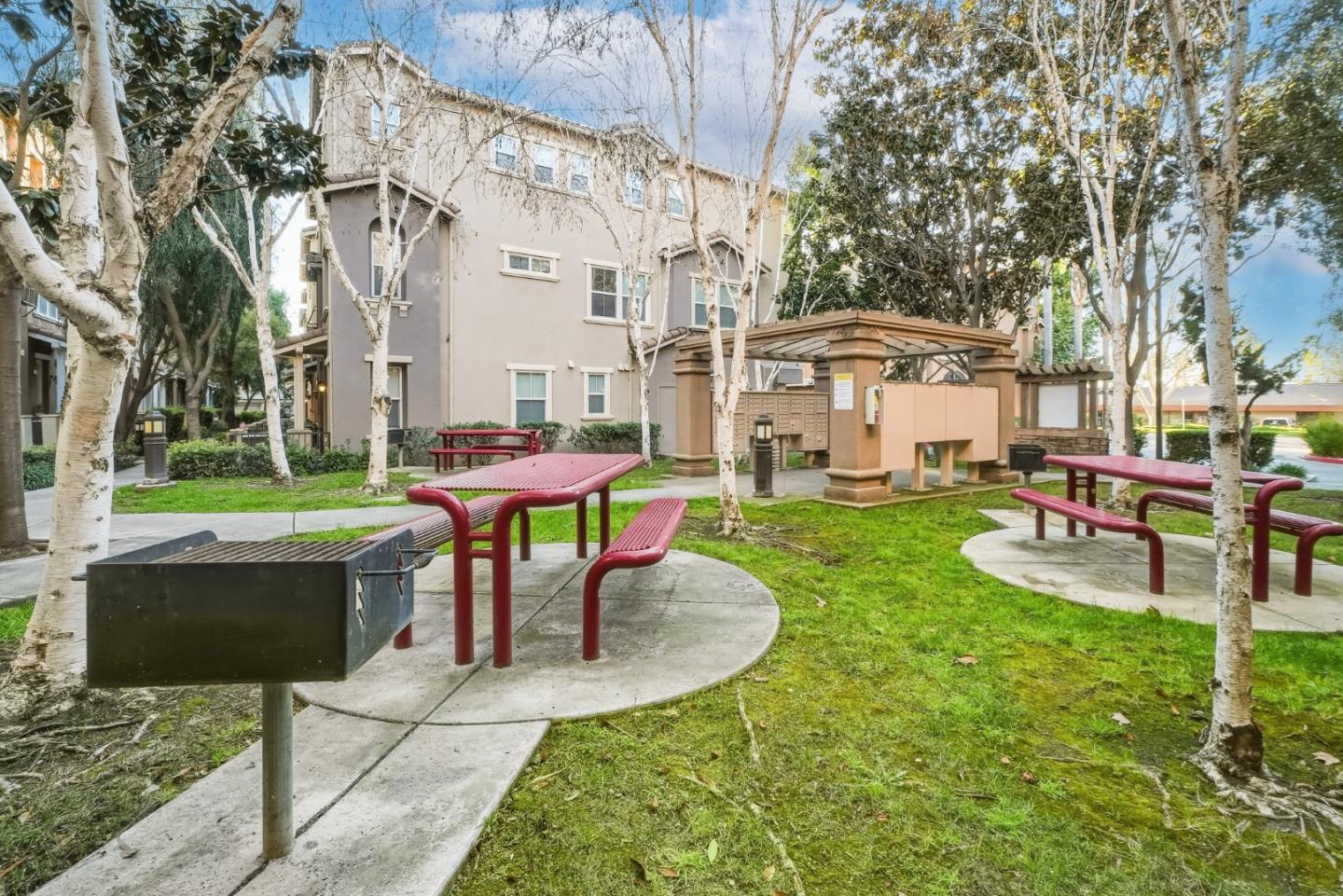 Detail Gallery Image 35 of 46 For 2518 Autumnvale Ave, San Jose,  CA 95131 - 3 Beds | 3 Baths