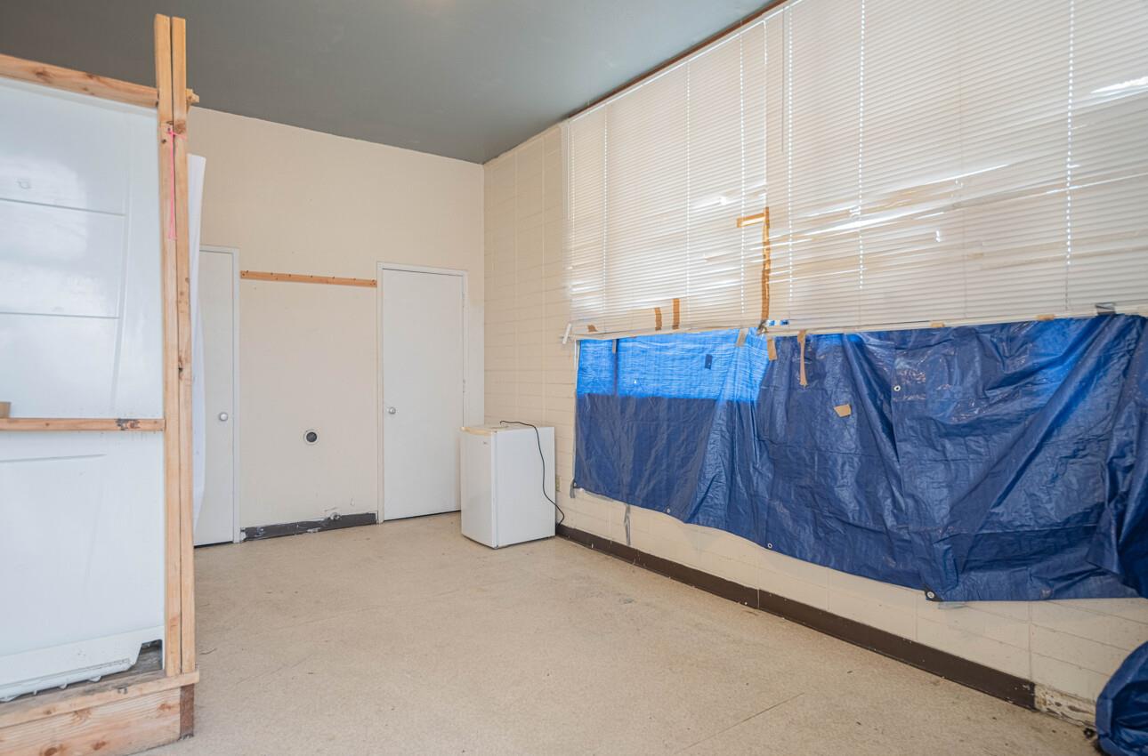 Detail Gallery Image 18 of 19 For 17 E Lake St #17,  Salinas,  CA 93901 - – Beds | – Baths