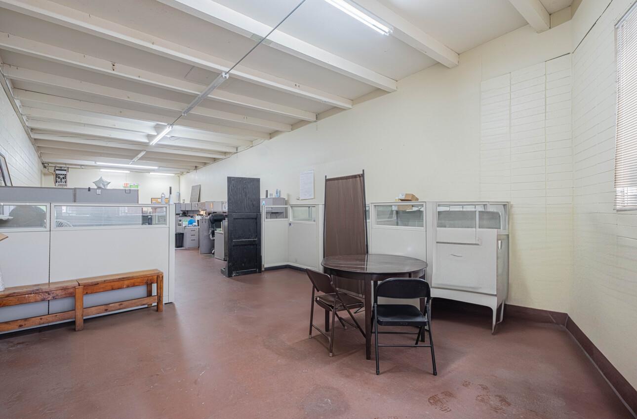 Detail Gallery Image 2 of 19 For 17 E Lake St #17,  Salinas,  CA 93901 - – Beds | – Baths