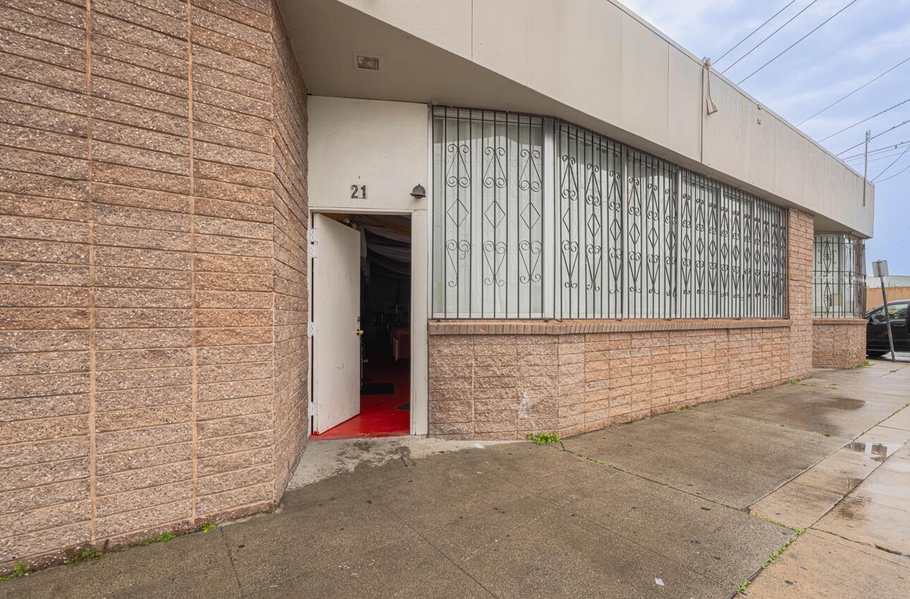 Detail Gallery Image 6 of 19 For 17 E Lake St #17,  Salinas,  CA 93901 - – Beds | – Baths