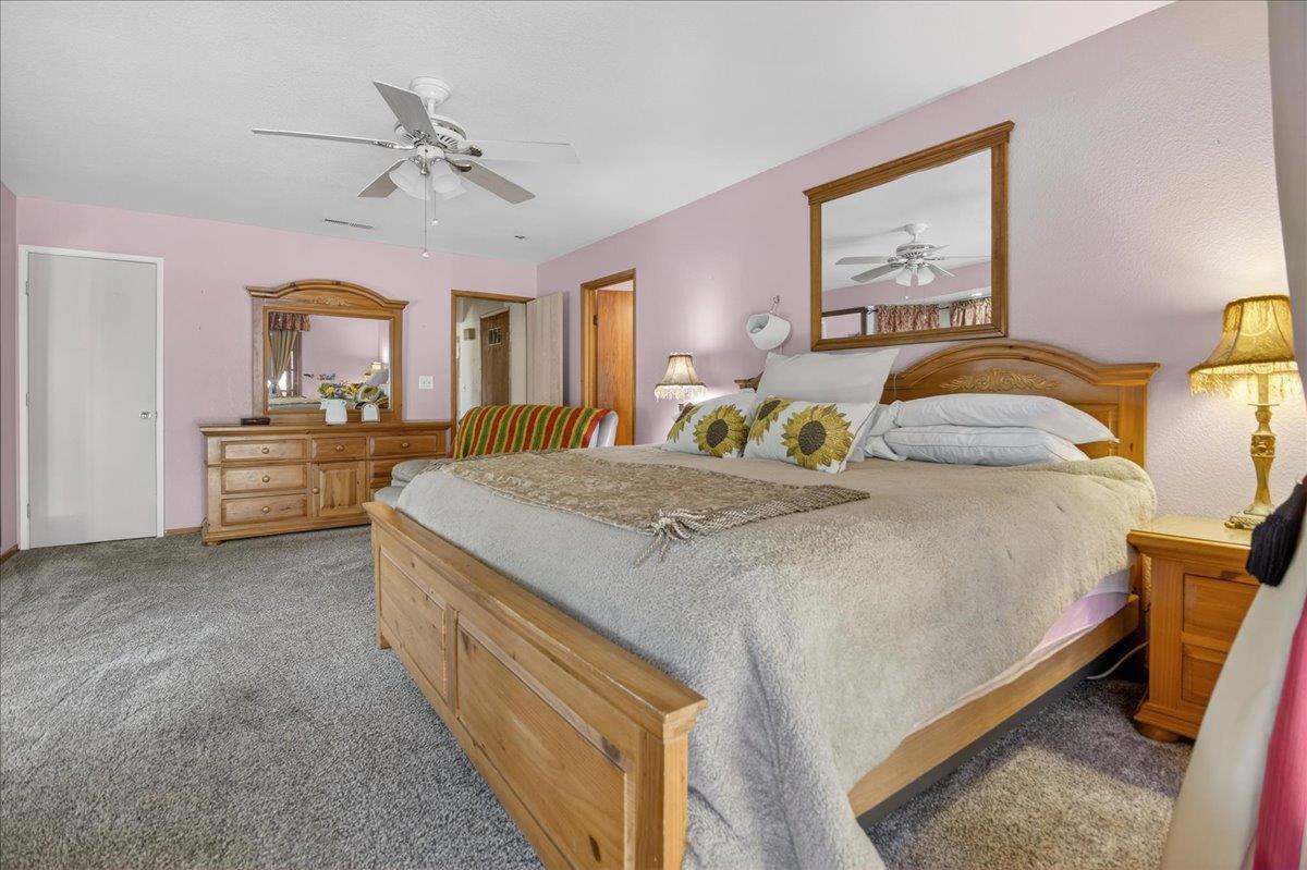 Detail Gallery Image 24 of 41 For 1222 via Del Sol Rd, Salinas,  CA 93907 - 5 Beds | 4/1 Baths