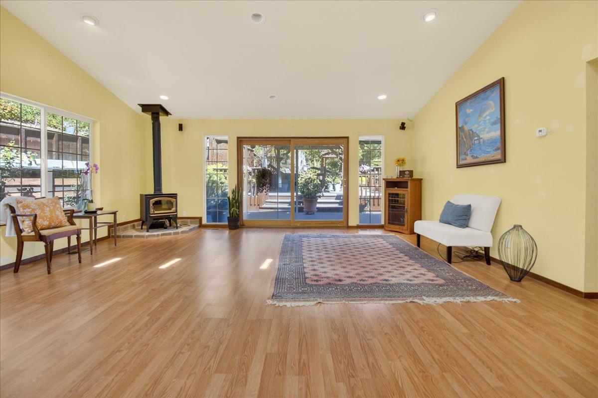 Detail Gallery Image 29 of 41 For 1222 via Del Sol Rd, Salinas,  CA 93907 - 5 Beds | 4/1 Baths