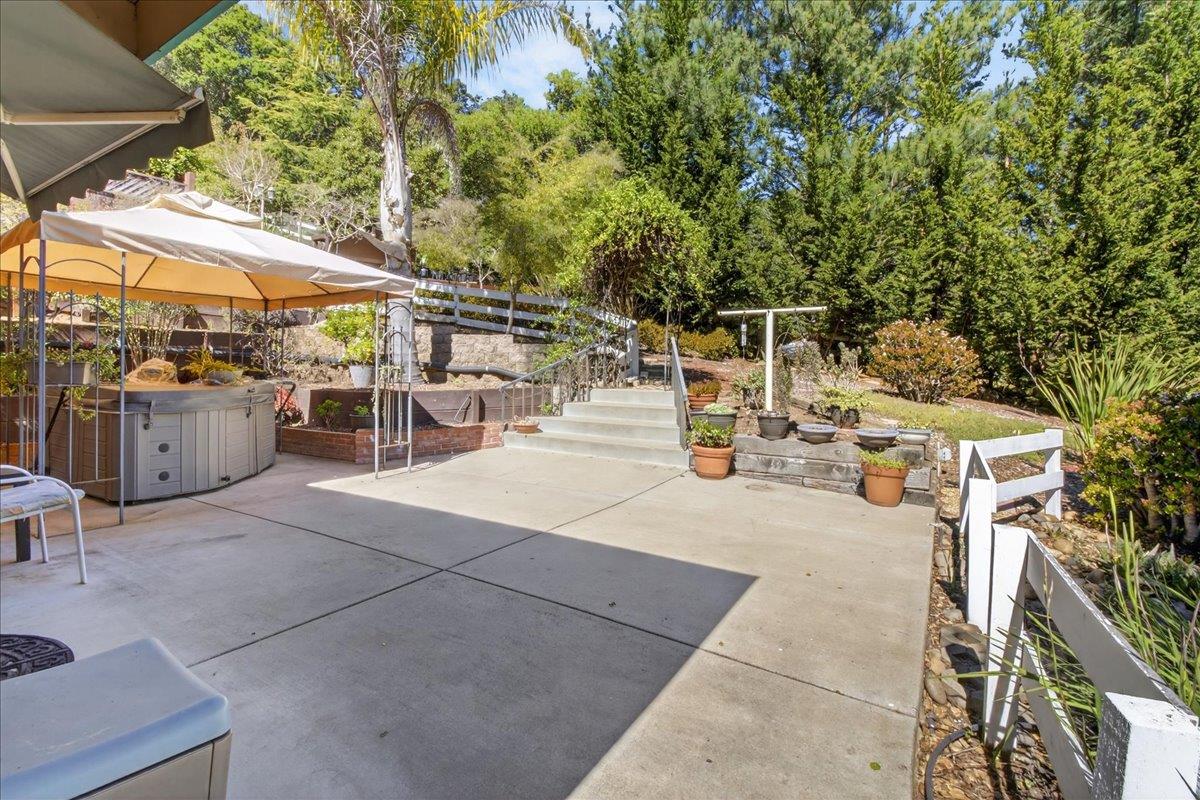 Detail Gallery Image 40 of 41 For 1222 via Del Sol Rd, Salinas,  CA 93907 - 5 Beds | 4/1 Baths